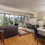 Tritscher Апартаменты